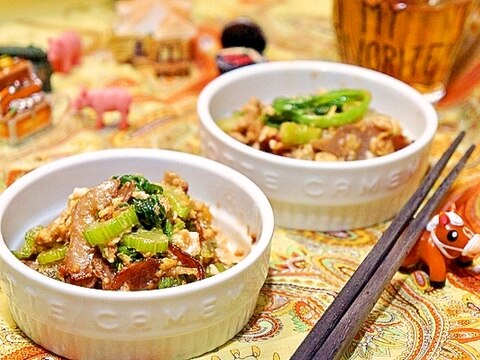 おつまみにいい 子供も食べやすいセロリのオイ玉炒め レシピ 作り方 By プッチン5903 楽天レシピ おつまみにいい 子供も食べやすいセロリのオイ玉炒め レシピ 作り方 By プッチン5903 楽天レシピ